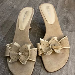 Enzo angiolini heels.